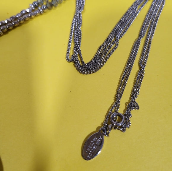 Elegant Silver and Navy Blue Pendant Necklace NWOT - Picture 5 of 7